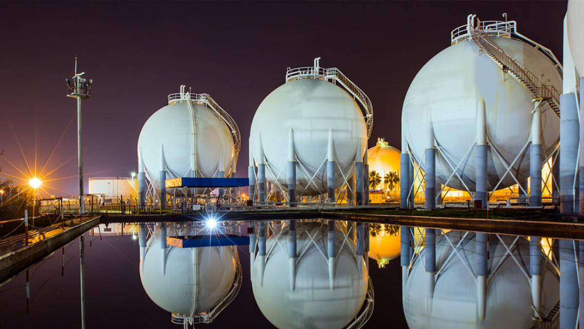 Why Small LNG Hubs Are Gaining Big Momentum